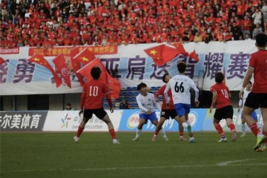 开门红！周光国抢点头槌破门，苏州1-0连云港