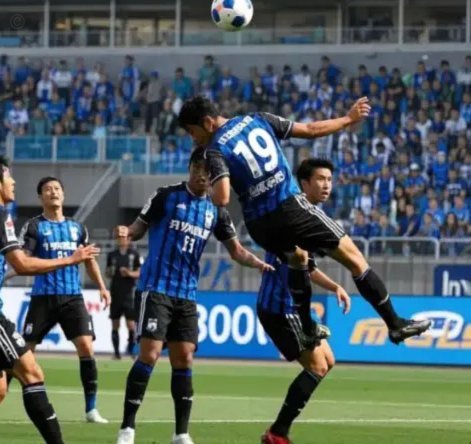 大阪钢巴1-0利雅得胜利夺亚冠2冠军，胡梅特制胜球