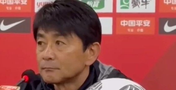 浮嶋敏：一场艰难的比赛，球员们表现出了良好的纪律性