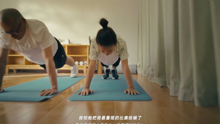 就那小将踢的什么宝宝局比赛，一堆人在这吹，真的，无人在意。