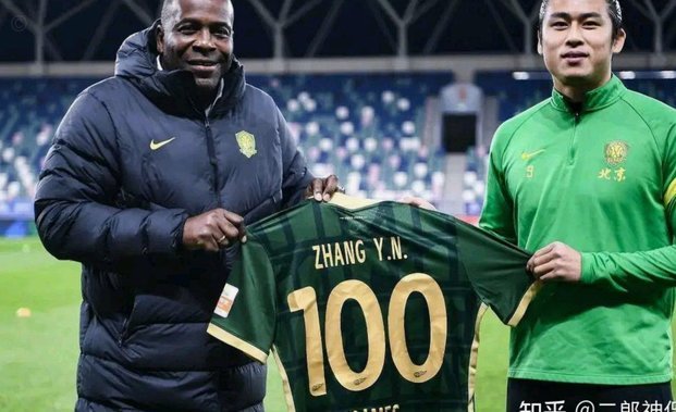 半场战报-张玉宁开场中柱刘浩帆送礼险丢球 国足0-0泰国