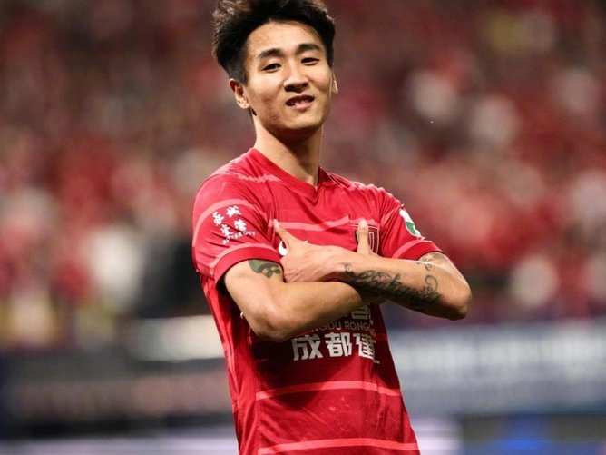 半场：云南玉昆0-0成都蓉城，席尔瓦进球被吹