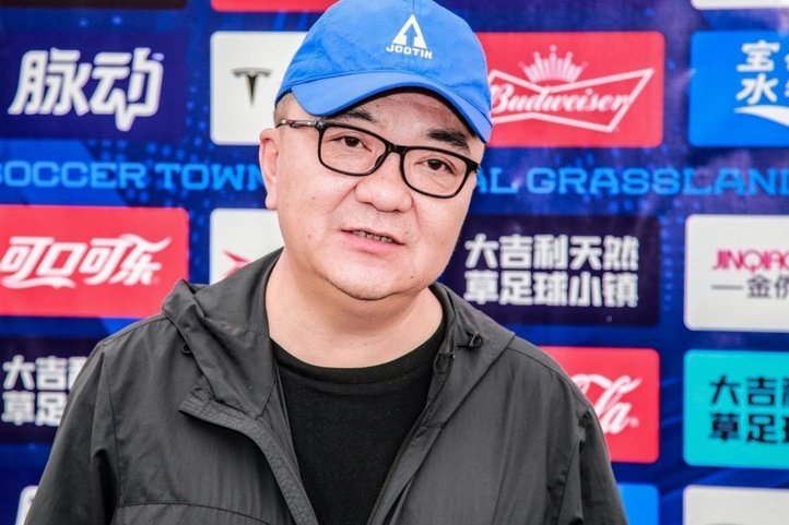 董路和2034都可以混进垃圾桶了